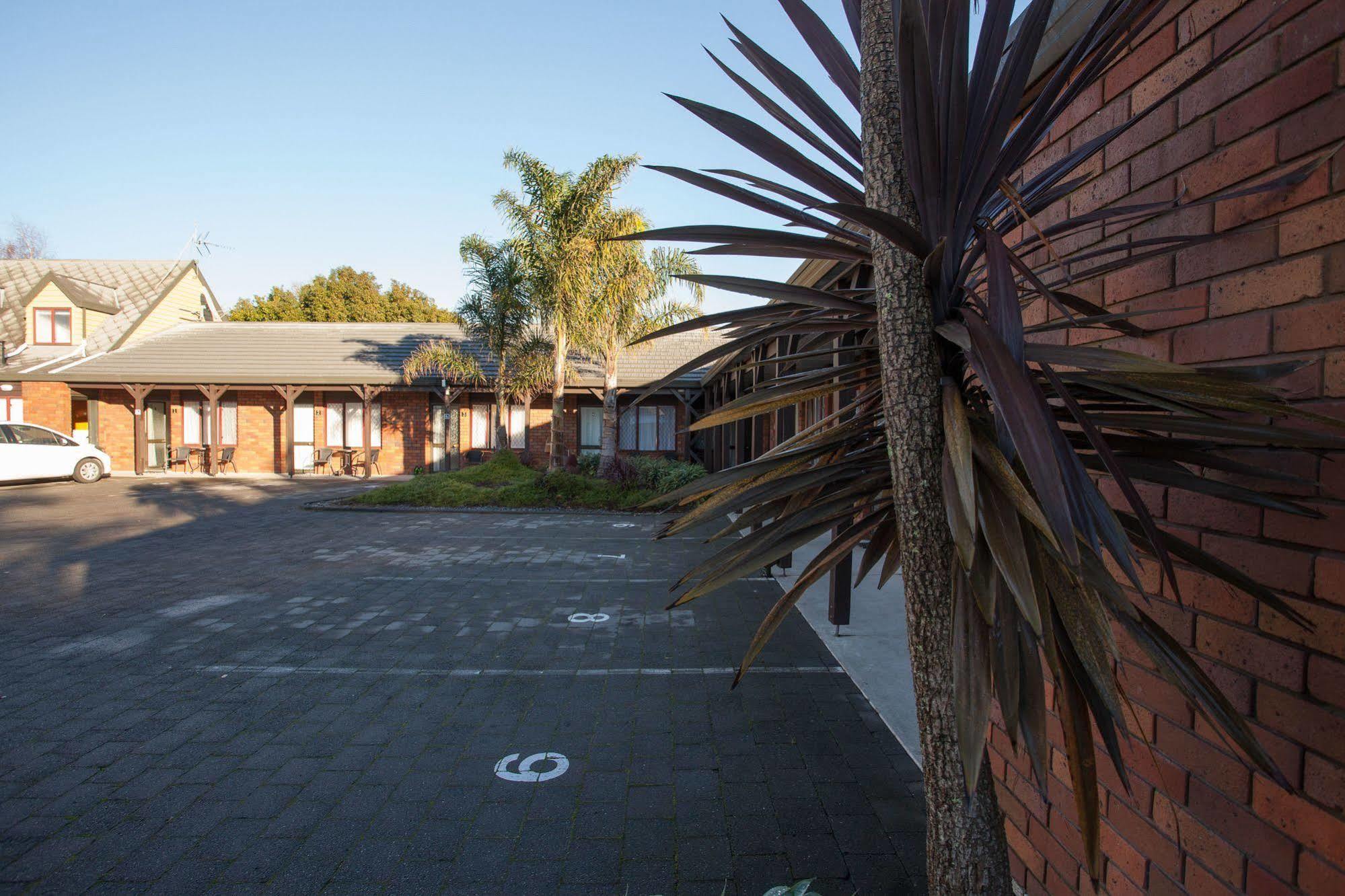 Alton Lodge Motel Whakatane Exterior photo
