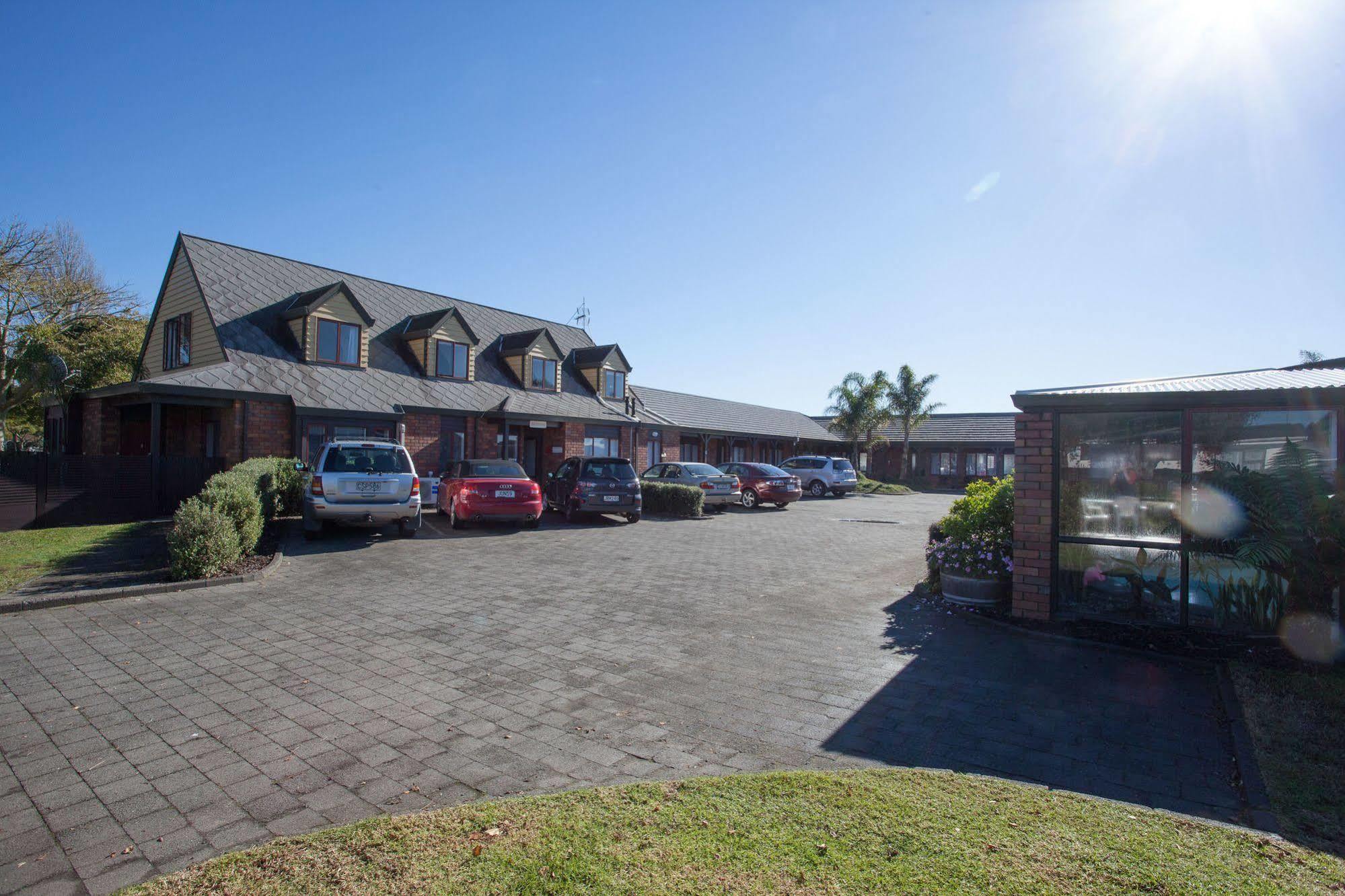 Alton Lodge Motel Whakatane Exterior photo